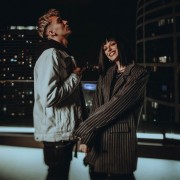 Dostať z hlavy (2022)